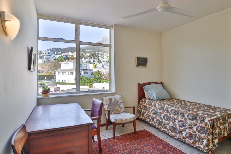 2 Bedroom Property for Sale in Camps Bay Western Cape